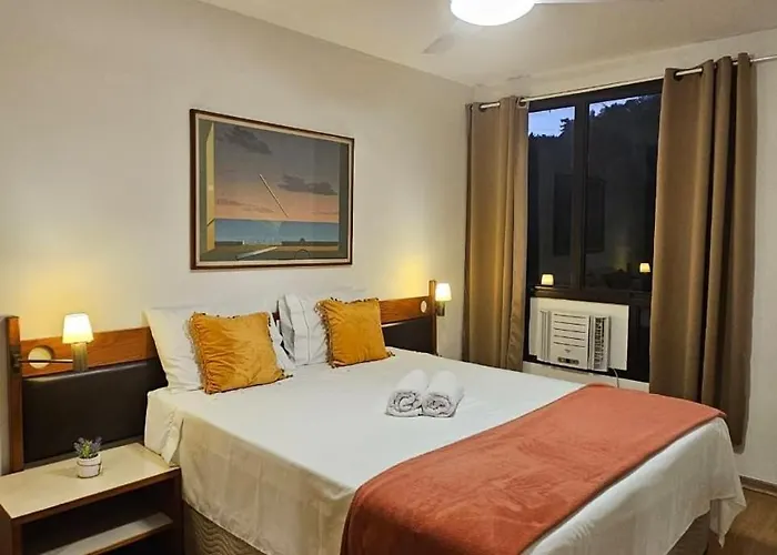 Praia, Piscina, Vista, Shopping, Tudo Junto Em Um So Lugar. Quarto E Sala Mais Do Perfeito. Rio de Janeiro